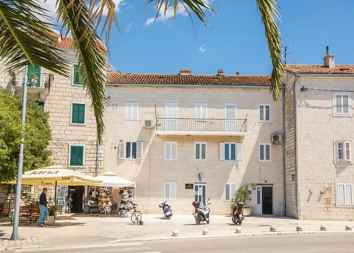 Rakic * Makarska